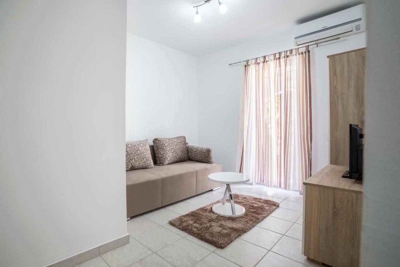 Apartments Bezmalinovic 2 Bol Ngoại thất bức ảnh